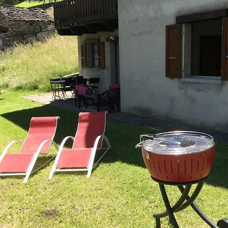 Rustico Ai Monti Apartament *